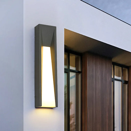 Calypso LED Outdoor Wall Light