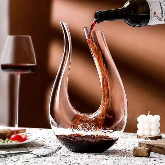 U-Shaped Crystal Decanter 1.5L