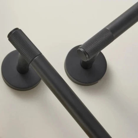 CÖNCEPT Moderna Bath Series Hardware Collection - Black