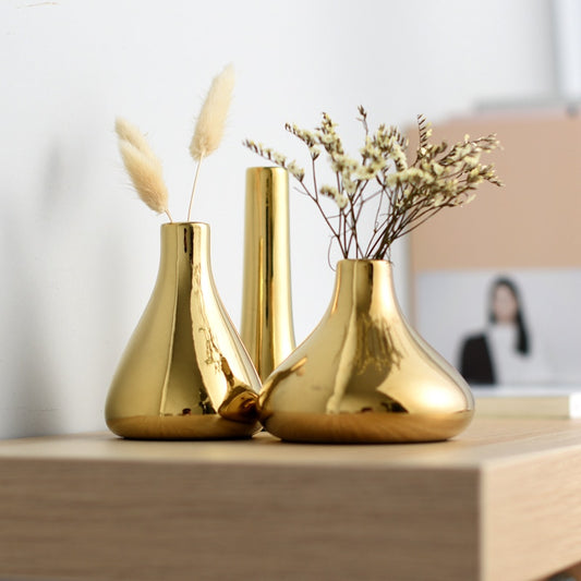 Luxury Mara Gold Vase