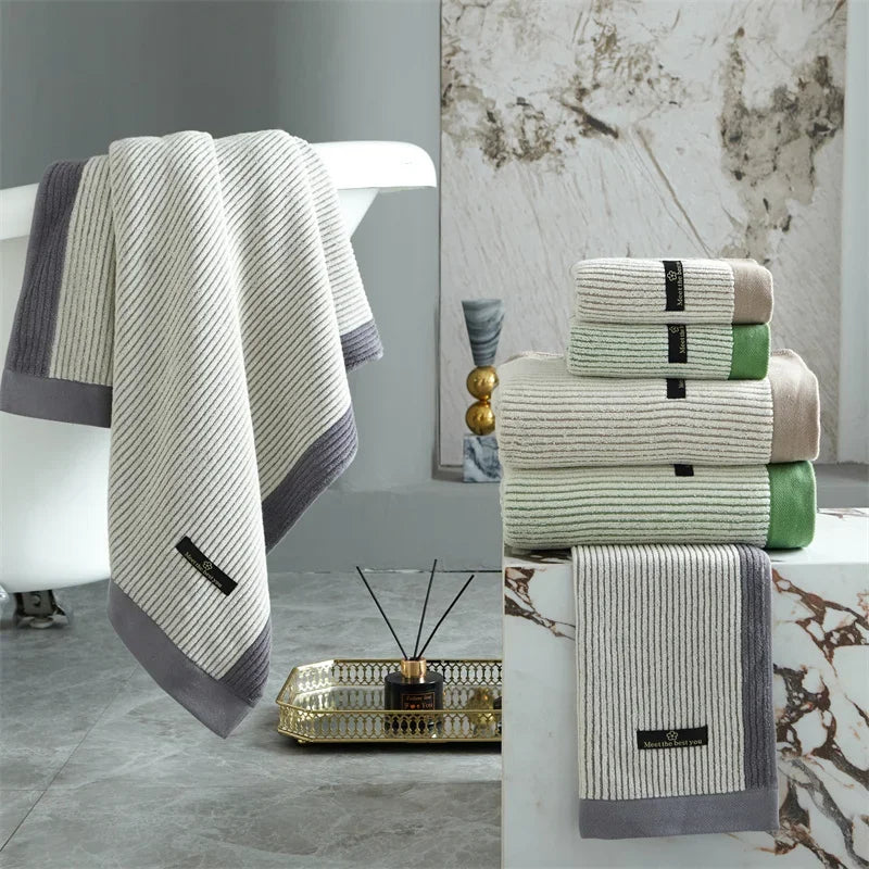 Berlin Luxury Soft Absorbent Cotton Towel - Cream Green Apple