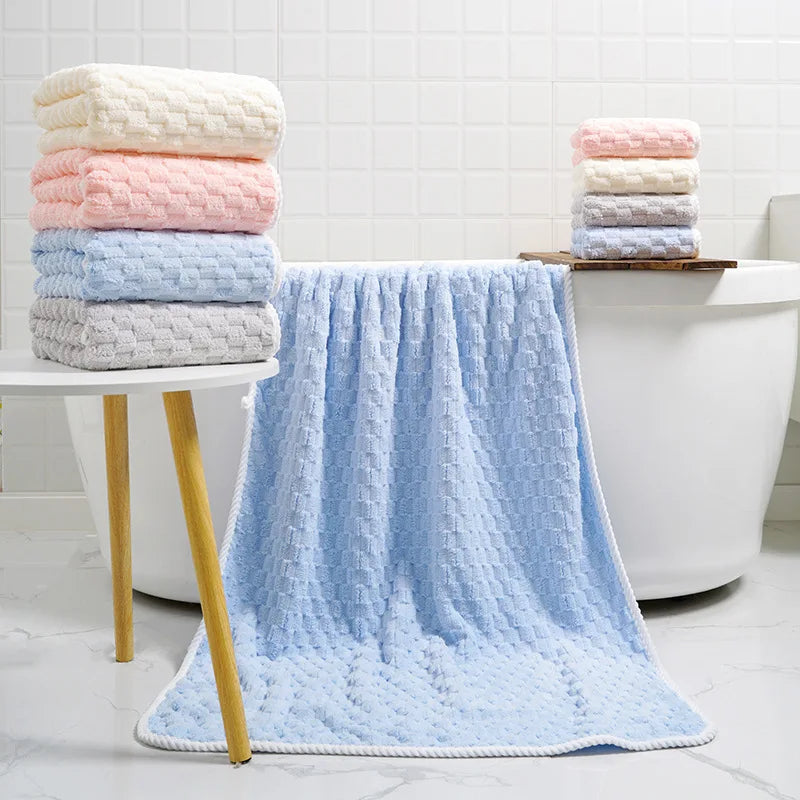 Amalfi Soft Cloud Coral Velvet Bath Towel Set - Pink