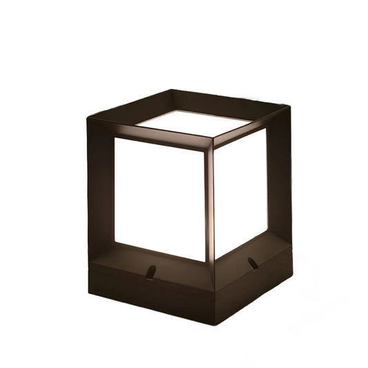 Monna Outdoor Pillar Light