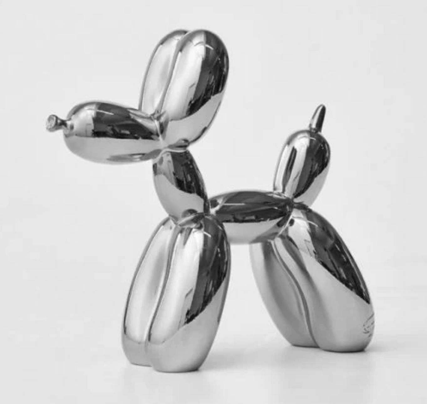 Balloon Dog Sculpture