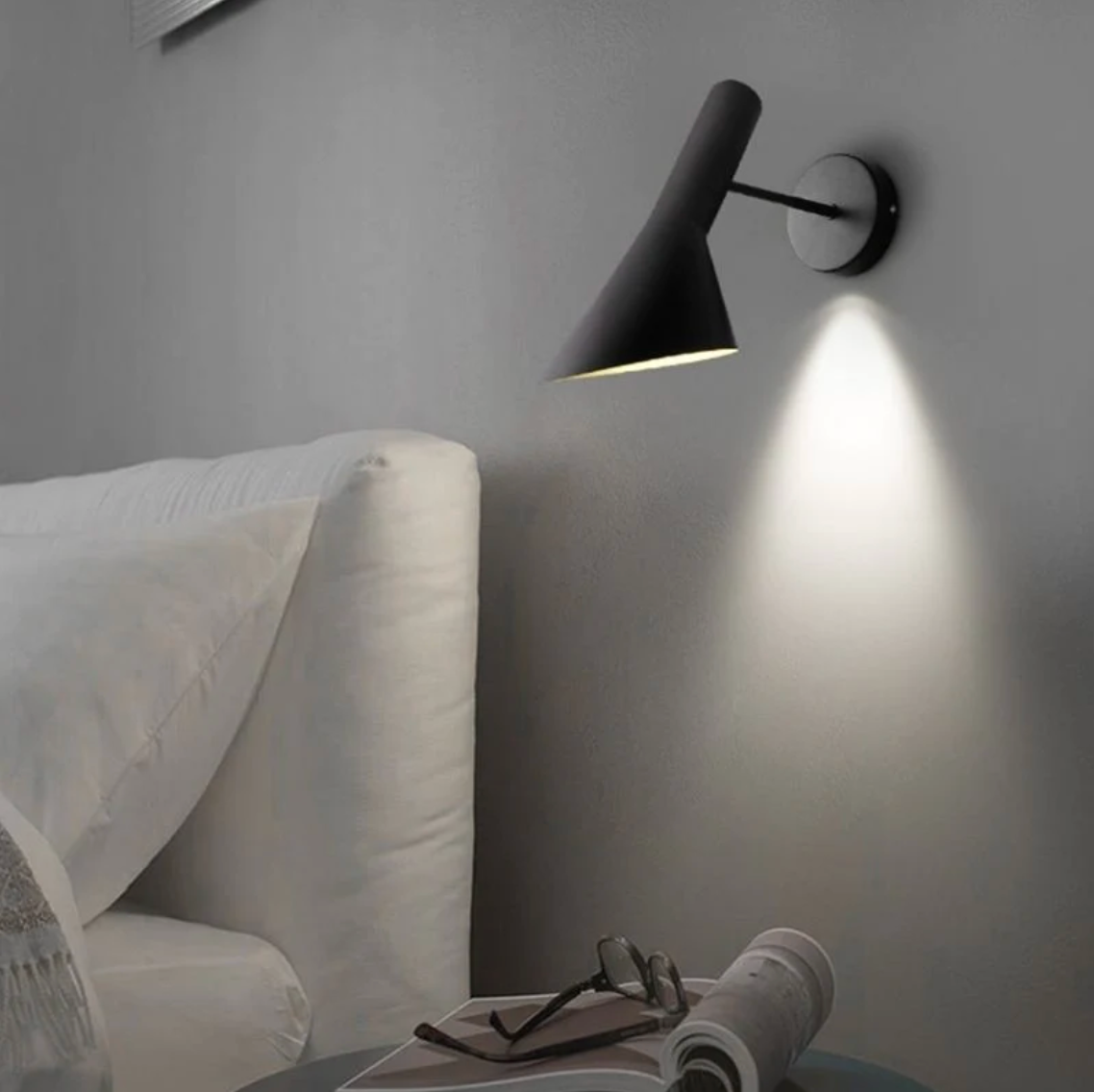 ZITA Wall Lamp - Black/White