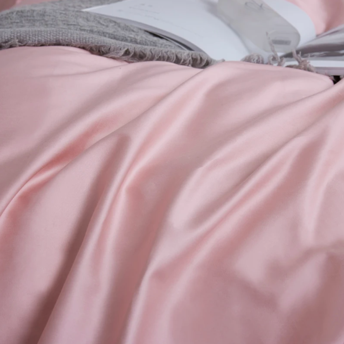 Palma Premium Egyptian Cotton Bedding Set - Pink