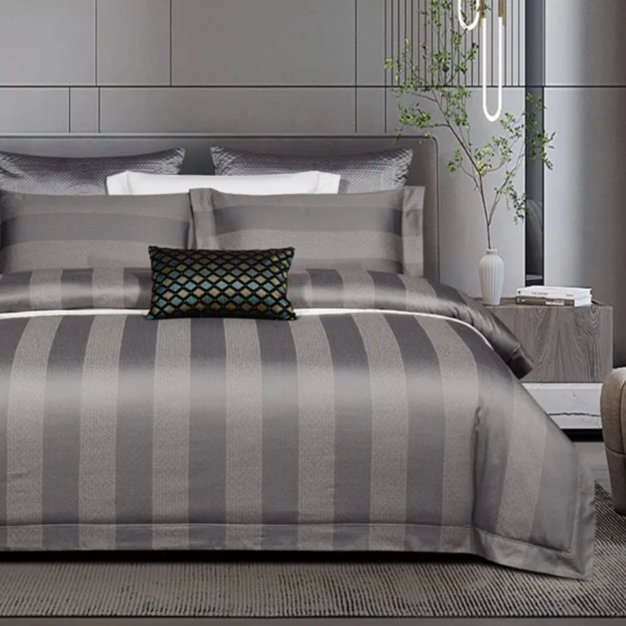 Magrá Luxury Egyptian Cotton Bedding Set - Night Stripe