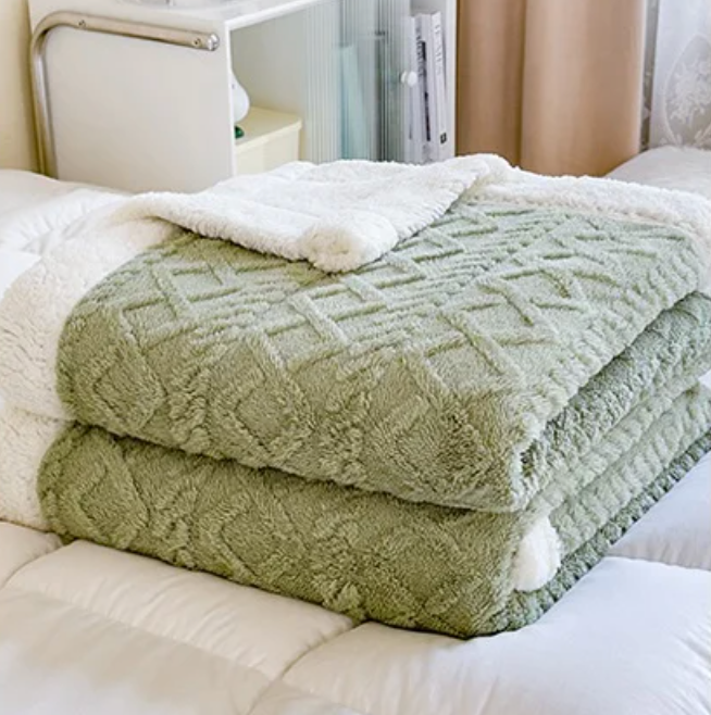 Malmö Soft Double Layer Throw Blanket - Green