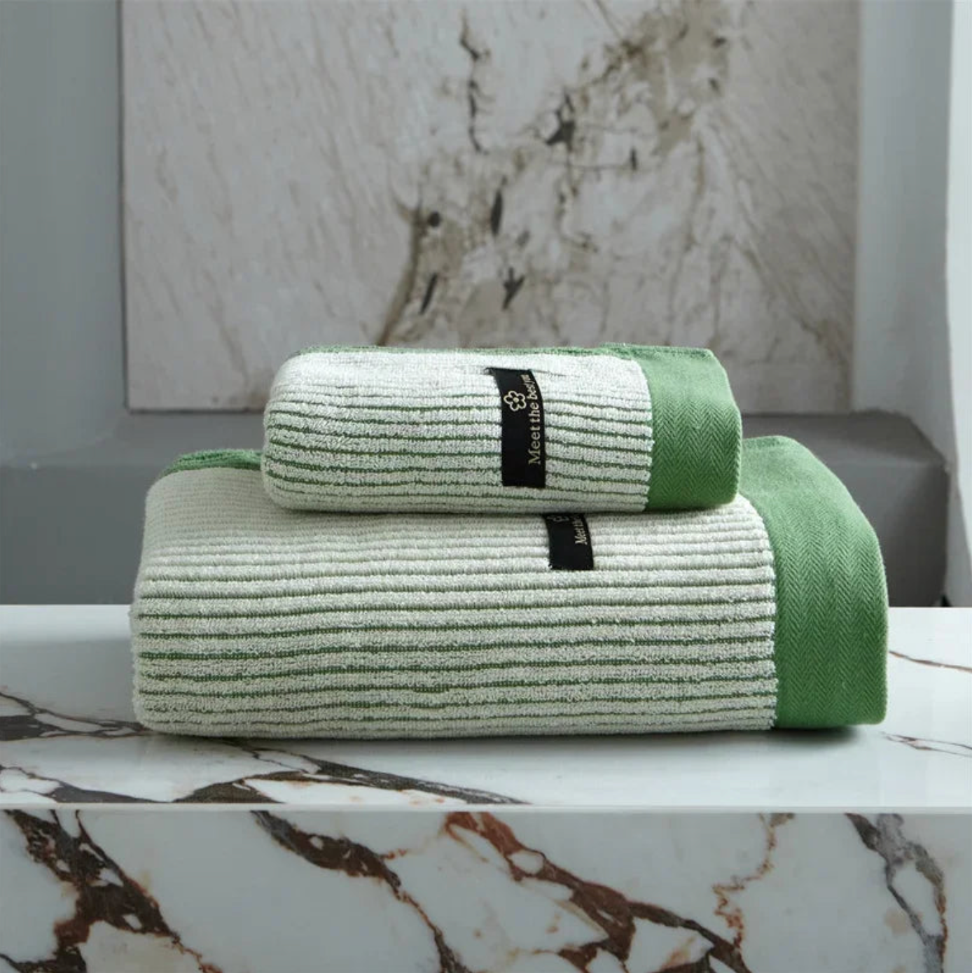 Berlin Luxury Soft Absorbent Cotton Towel - Cream Green Apple