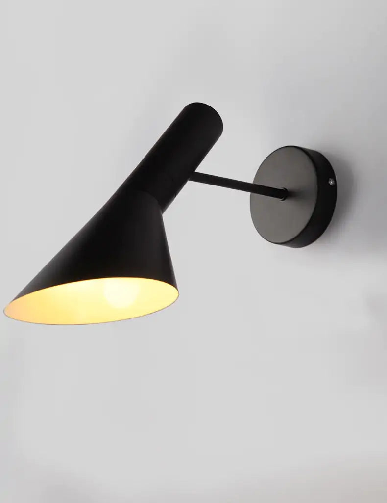 ZITA Wall Lamp - Black/White